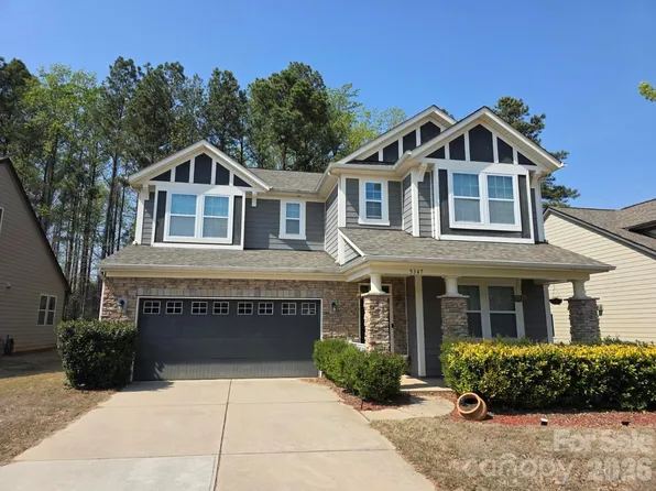 5347 Baker Ln, Clover, SC 29710