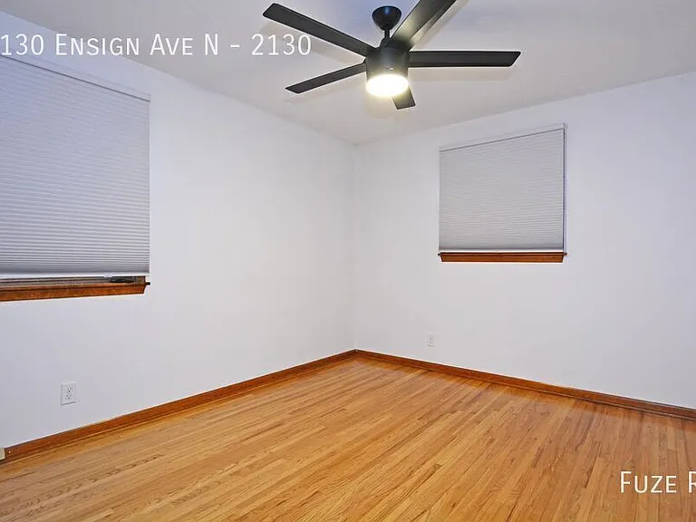 2130 Ensign Ave N #2130 — Photo 14