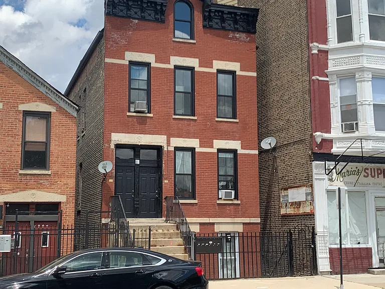 1750 W 21st St #2R — Photo 15