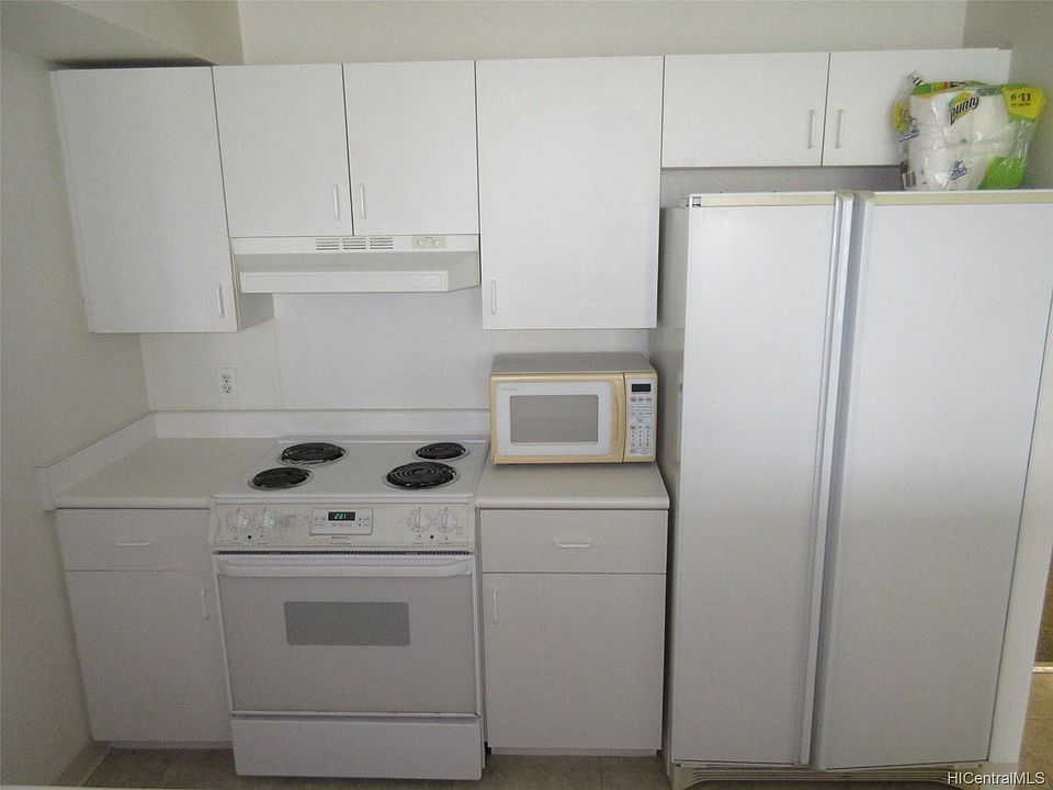 2nd image of 1133 Waimanu St APT 1105