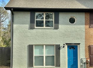1299 Lakeview Dr NW, Conyers, GA 30012
