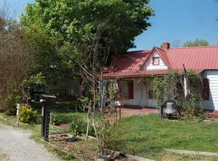121 S Church St, Salem, KY 42078