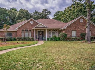 3705 Holly Trl, Longview, TX 75605