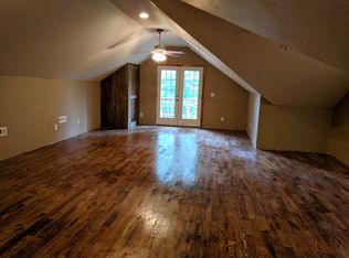 8105 W Farm Road 22, Walnut Grove, MO 65770