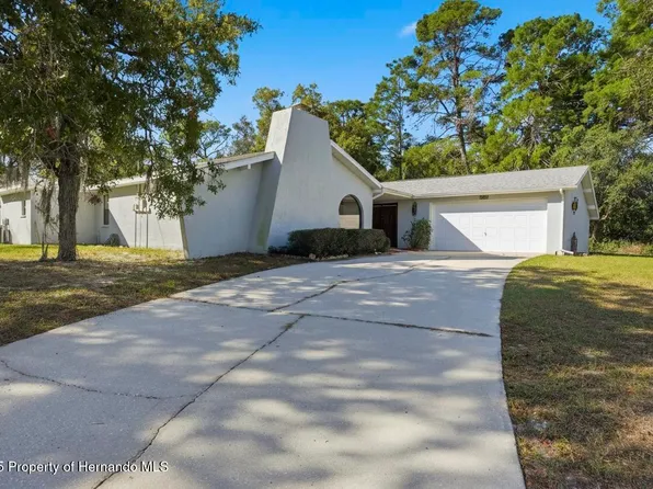 2153 Marble Ave, Spring Hill, FL 34609