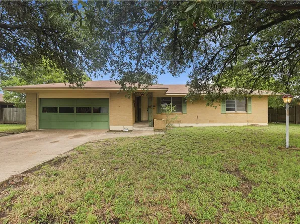 1506 E 29th St, Bryan, TX 77802