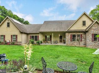 1881 Georgetown Rd, Christiana, PA 17509