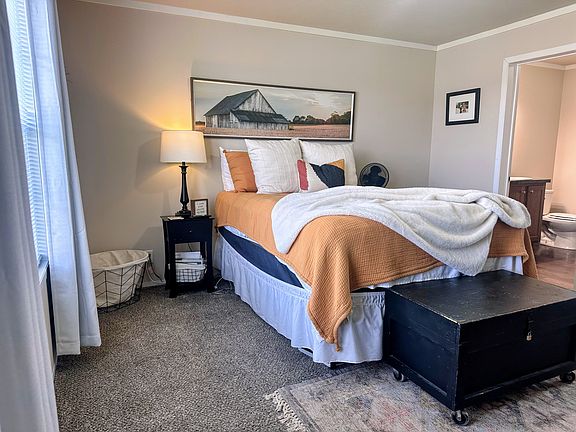 3rd image of 1155 Medlock St #254