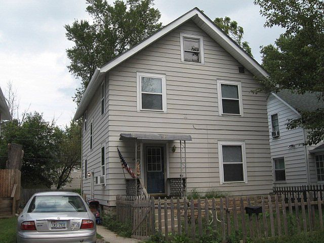 1st image of 190 Wildwood Ct