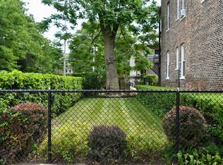 4551 S State St, Chicago, IL 60609