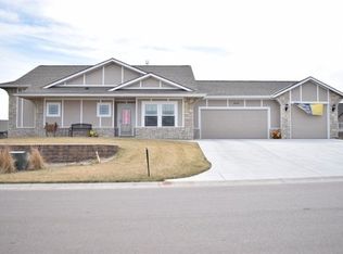 929 Rivera Ct, Mulvane, KS 67110