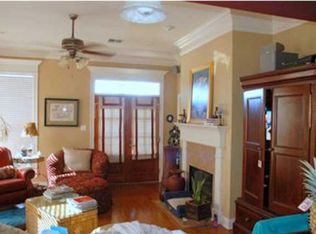 911 Southlake Cir, Youngsville, LA 70592