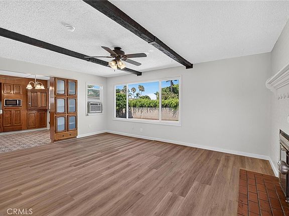 3rd image of 3409 Cricklewood St