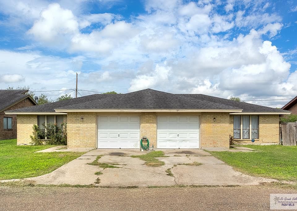 1st image of 962-964 Live Oak Cir