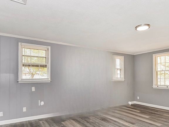 2nd image of 4012 S Beltline Blvd #1
