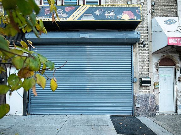 3rd image of 7612 Rockaway Blvd