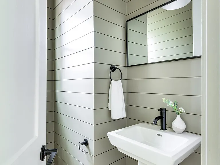 2430 Little Ave — Photo 7