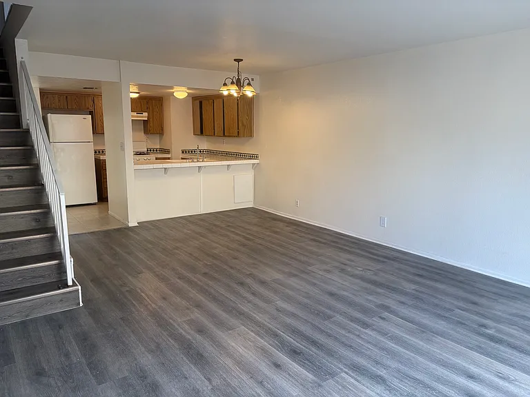 615 E Colorado Blvd #B — Photo 6