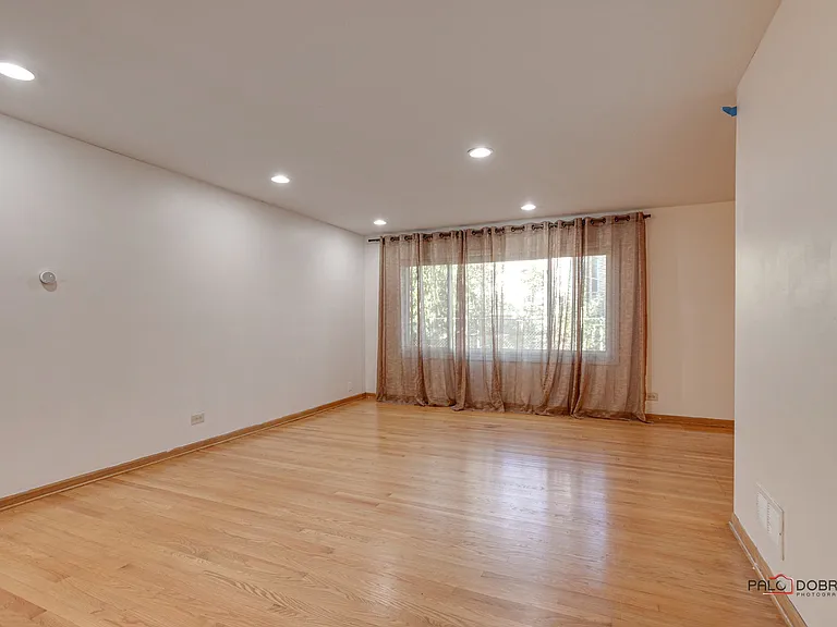 920 Lee Ct — Photo 8