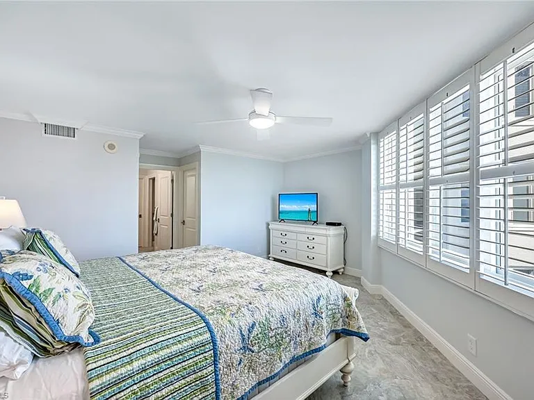 4041 Gulf Shore Blvd N #1108 — Photo 15