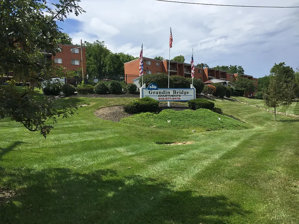 Grandin Bridge Apartments