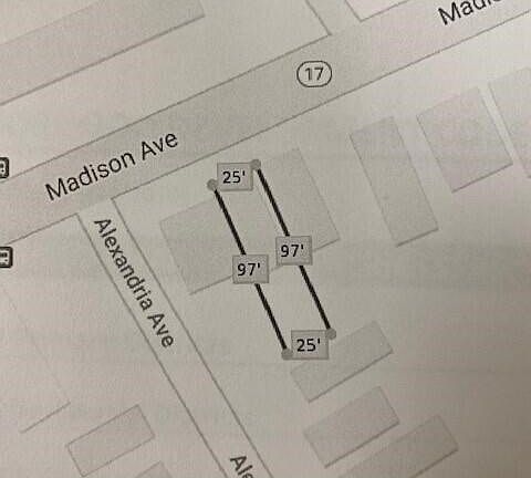 4th image of 2995 Madison Ave