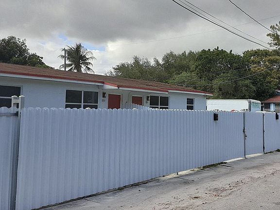 2nd image of 5752 NW 1st Ave