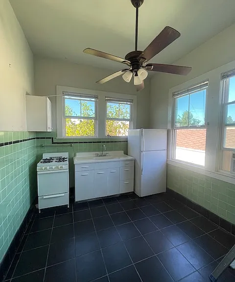 615 N Rendon St #615 — Photo 3