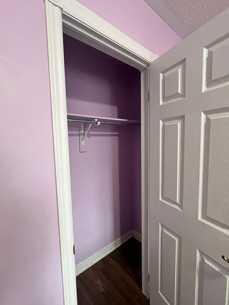 Bedroom C: $900 Private room with Single Sized Bed - Weston Downs Ave