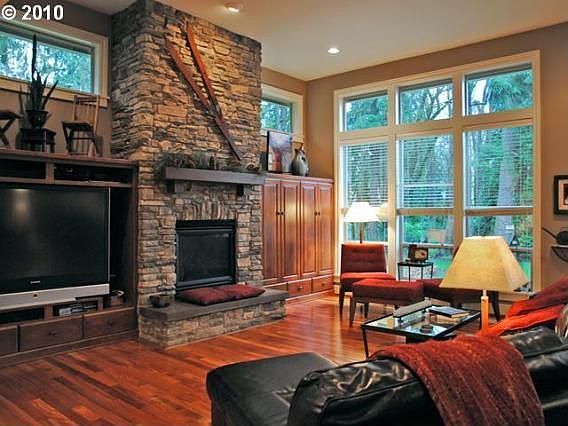 2nd image of 4407 Calaroga Dr