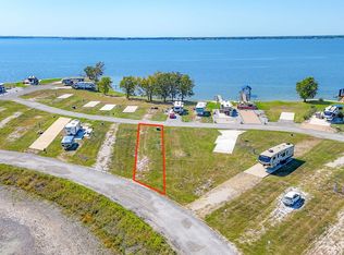 6124 Peninsula Rd, Kerens, TX 75144