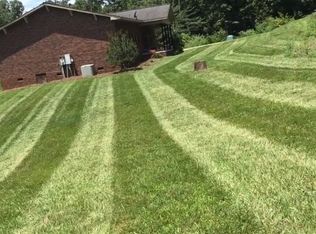 11 Lambert Dr, Hiddenite, NC 28636