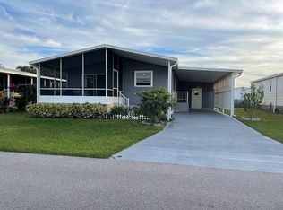 8042 Captain Morgan Blvd, Orlando, FL 32822