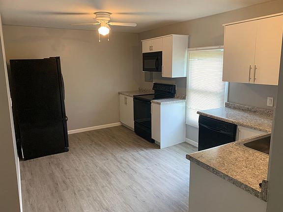 4th image of 20771 Parkside Blvd APT 2