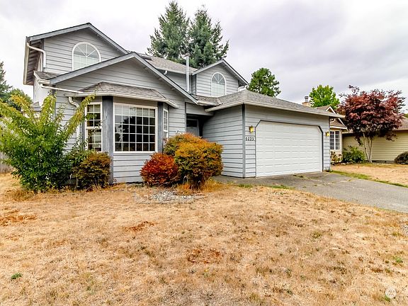 2nd image of 6023 Thornbury Place SE