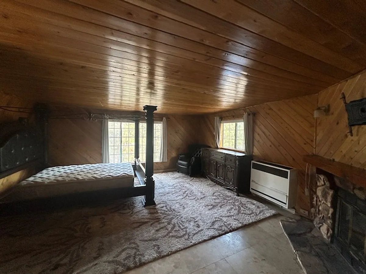 Building Photo - 716 Barret Way