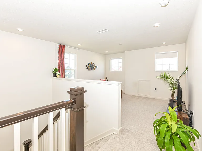 6907 Seattle Slew Dr — Photo 34