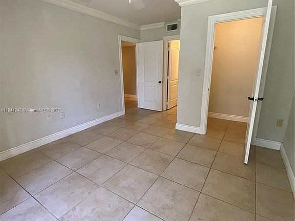 5th image of 3215 Coral Lake Dr #3215