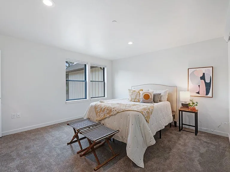 5915 Sunset Ave — Photo 10