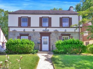 858 Ridgewood Rd, Millburn, NJ 07041