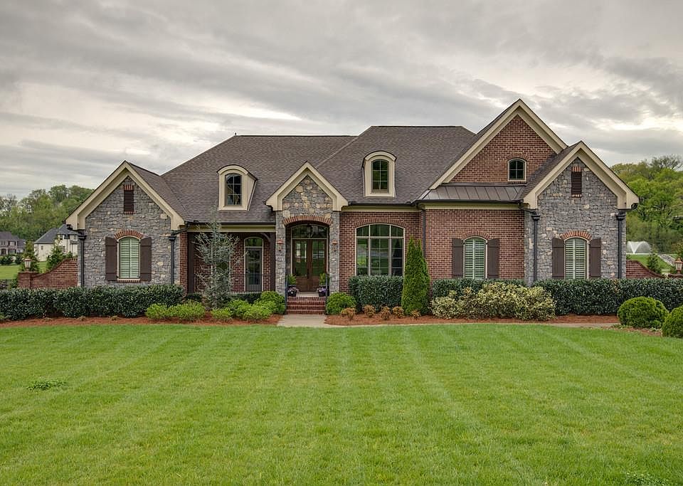 1st image of 4601 Nadine Ln