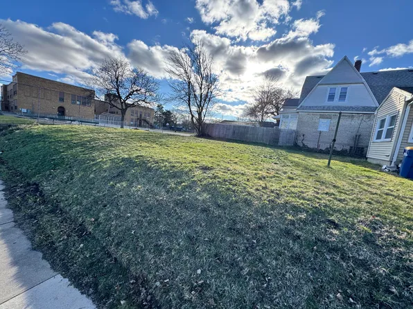 847 Jennette Ave NW, Grand Rapids, MI 49504