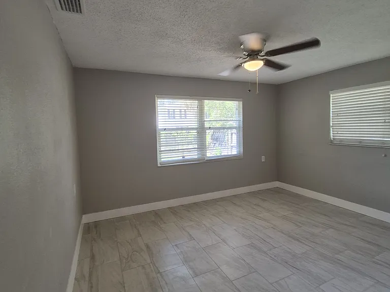 5311 Luna Vista Dr — Photo 7