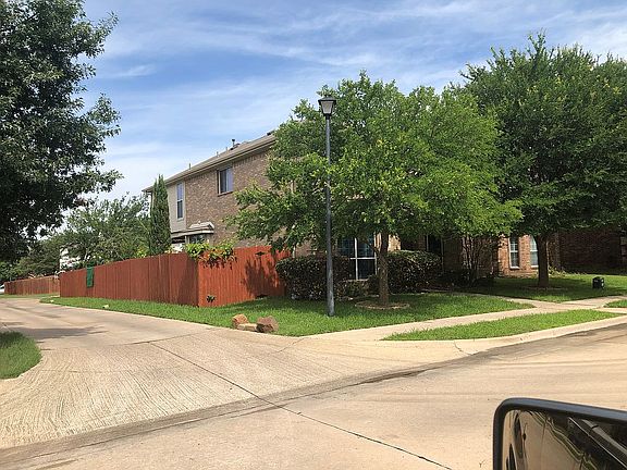 4th image of 3809 Granby Ln