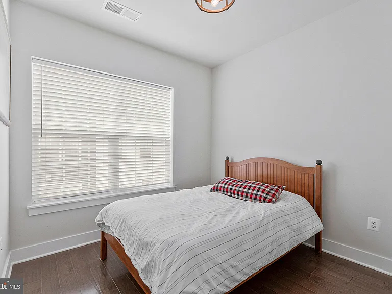 14803 Retreat Blvd — Photo 20