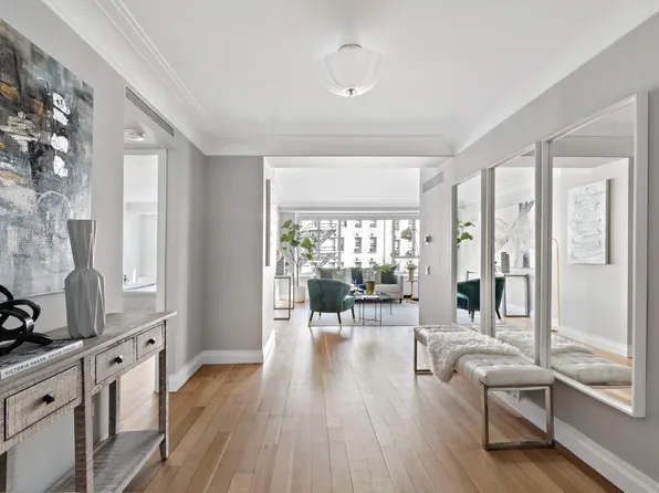 200 East 66th Street image 2 of 8