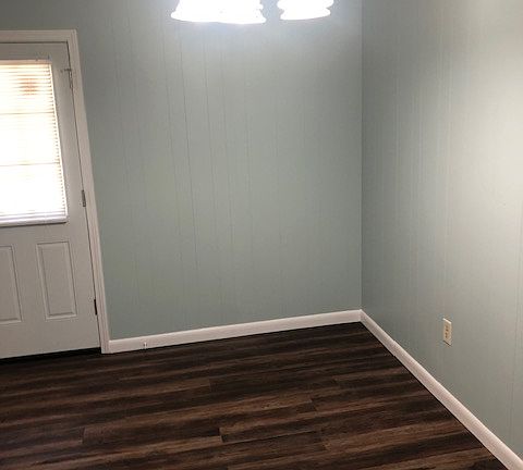 5th image of 11589 Harris Dr