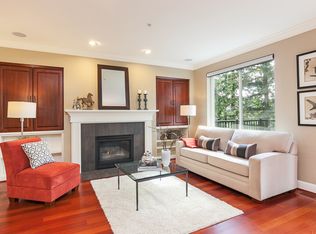 950 SW Shaker Pl, Portland, OR 97225