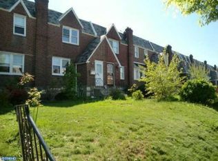 1240 Fanshawe St, Philadelphia, PA 19111
