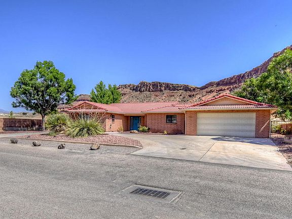 4th image of 1798 W Navajo Dr